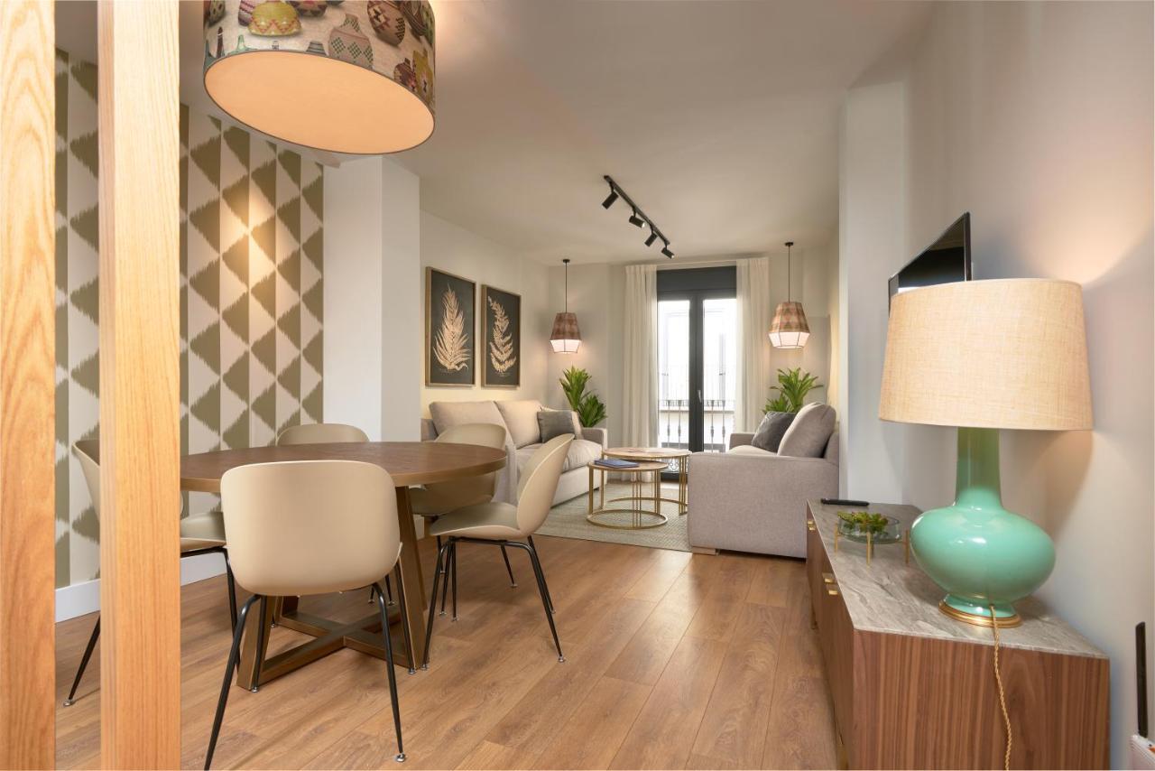 Appartement Eleven Real De La Carreteria, By Homing U à Séville Extérieur photo